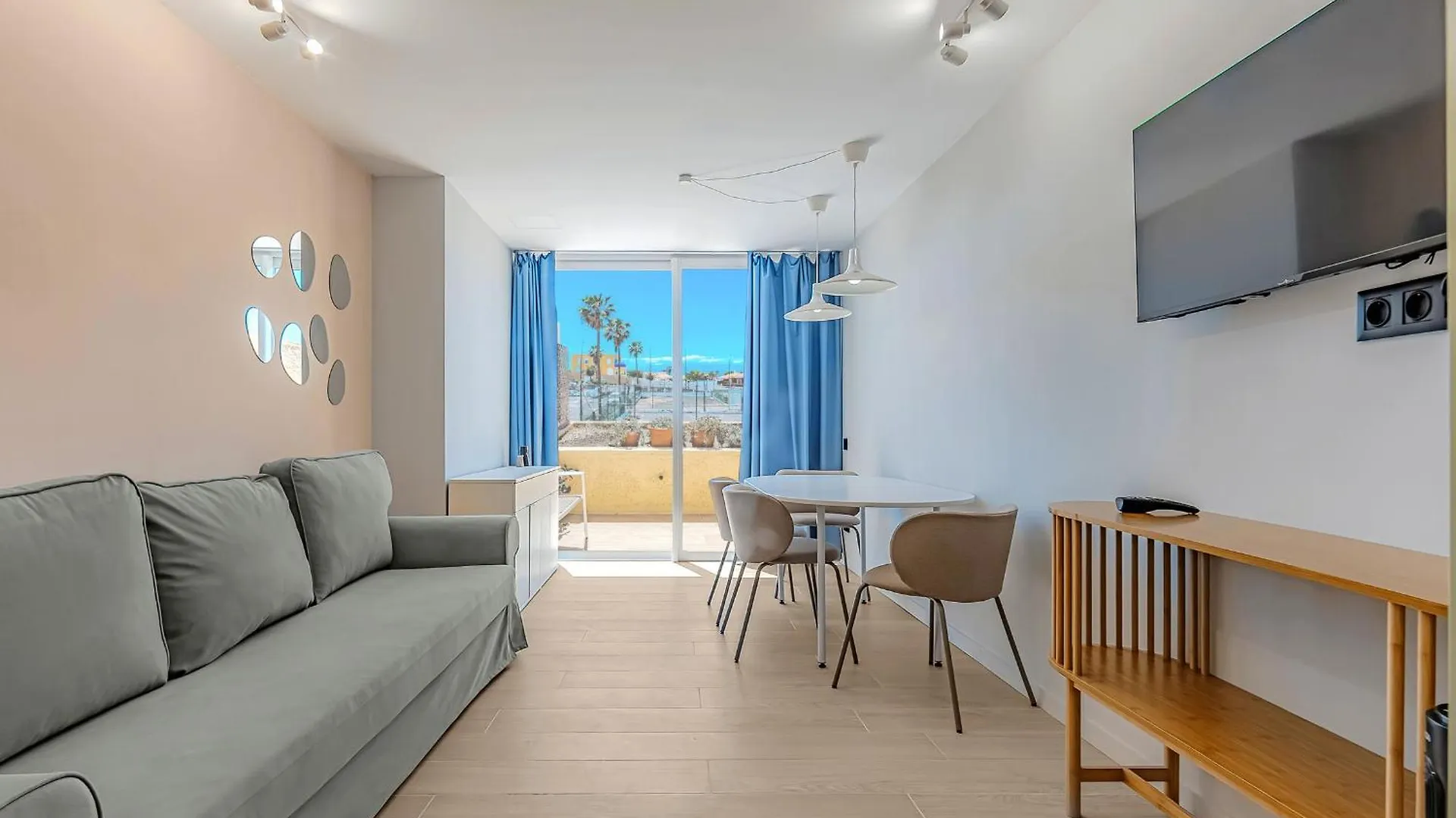 Newly Renovated Studio 2 Min From Playa La Arena Puerto de Santiago